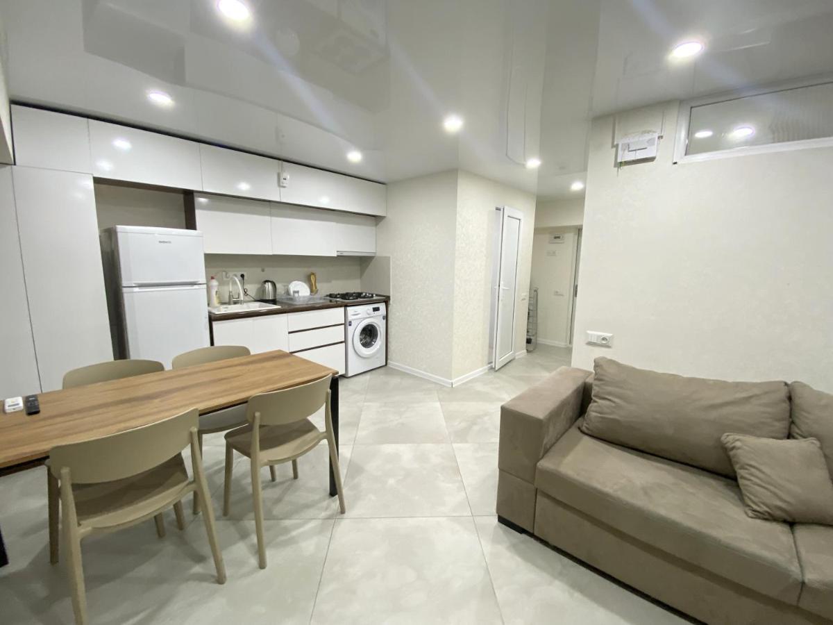 Gss - B Apartment Tiflis Exterior foto
